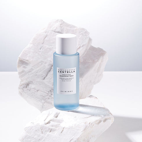SKIN1004 Madagascar Centella Hyalu-Cica Brightening Toner 210ml